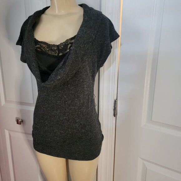 Almost Famous Women's Grey Cowl Neck Lace Insert Short Sleeve Sweater - Picture 5 of 13